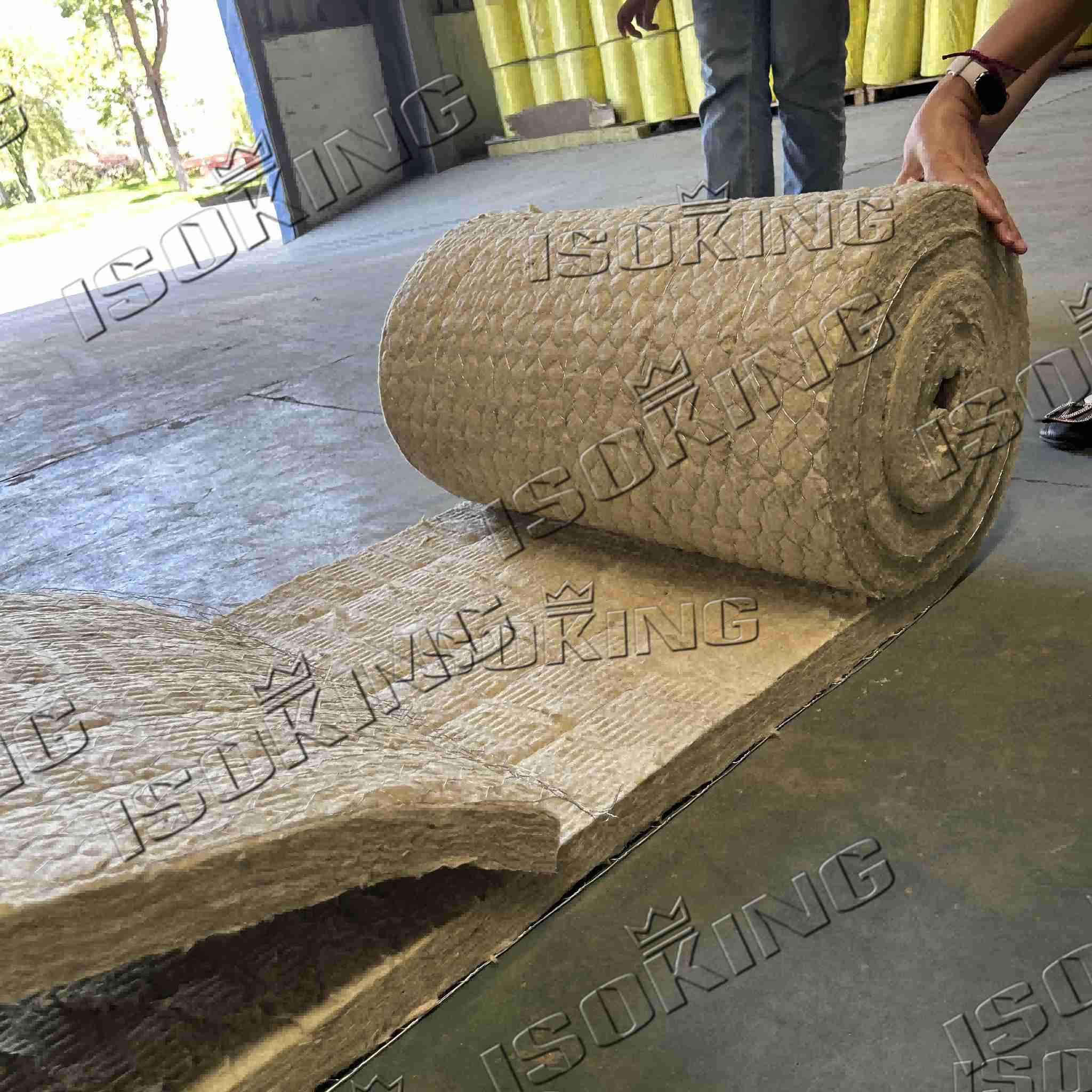 Manta de lana de roca industrial para aislamiento térmico de tuberías y calderas - ISOKING