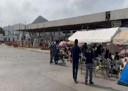 Mexico manzanillo port paralyzed over 4000 trucks stuck
